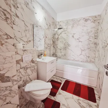 Ultracentral 5* Boutique Style Apartment. Brand New. 2 Rooms. Spacious. Free Parking * Cluj-Napoca